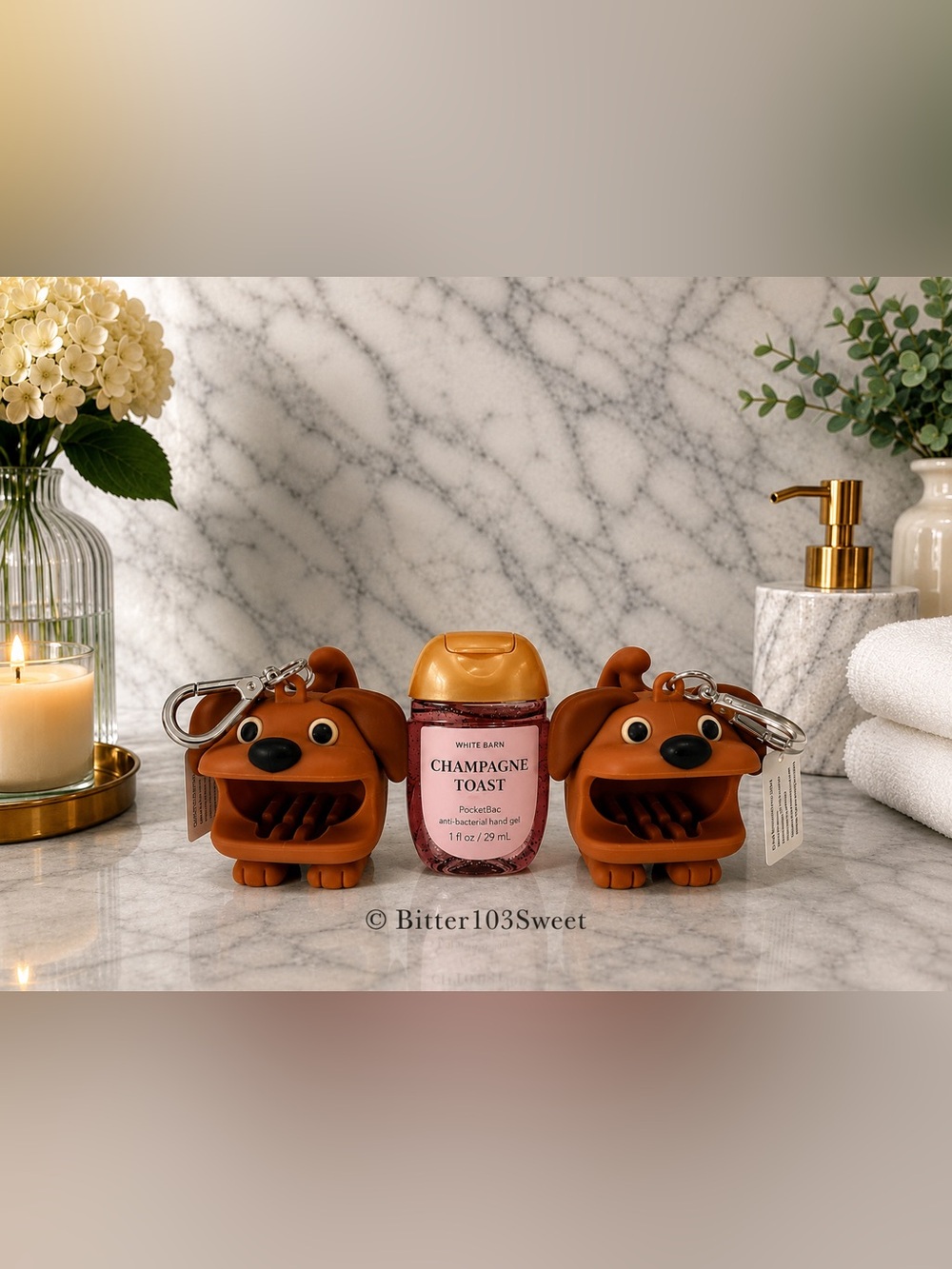 Bath & Body Works Dachshund Hand Sanitizer Holder Keychain (2) & Sanitizer